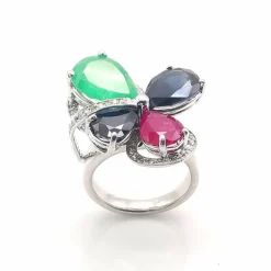 Bague or blanc et pierres précieuses