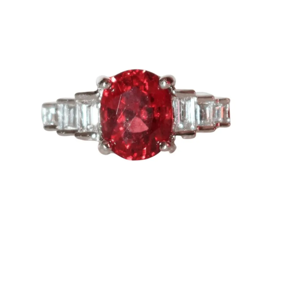 Bague Or Blanc Et Spinelle Naturel