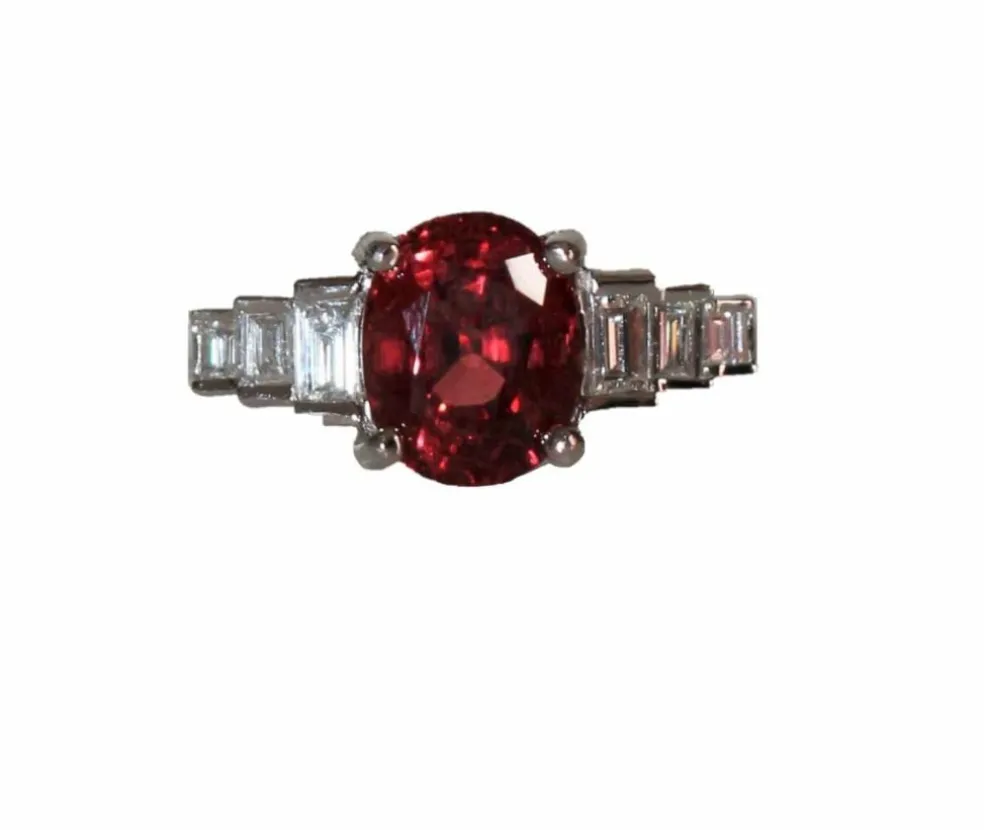 Bague Or Blanc Et Spinelle Naturel