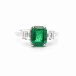 Bague or blanc émeraude 2,55cts et diamants