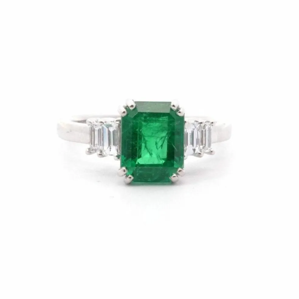 Bague or blanc émeraude 2,55cts et diamants