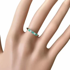 Bague or blanc, émeraude, diamants