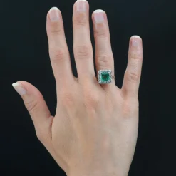 Bague or blanc émeraude diamants vintage