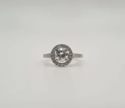 Bague or blanc palladié sertie de diamants naturels