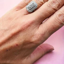 Bague Or Blanc Pavage De Brillants