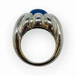 Bague or blanc, pierre bleue cabochon