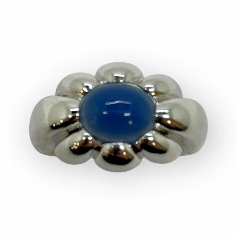 Bague or blanc, pierre bleue cabochon