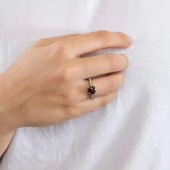 Bague Or Blanc Rubis Diamants