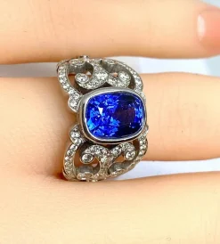 Bague or blanc saphir de Ceylan 3,12 carat et diamants