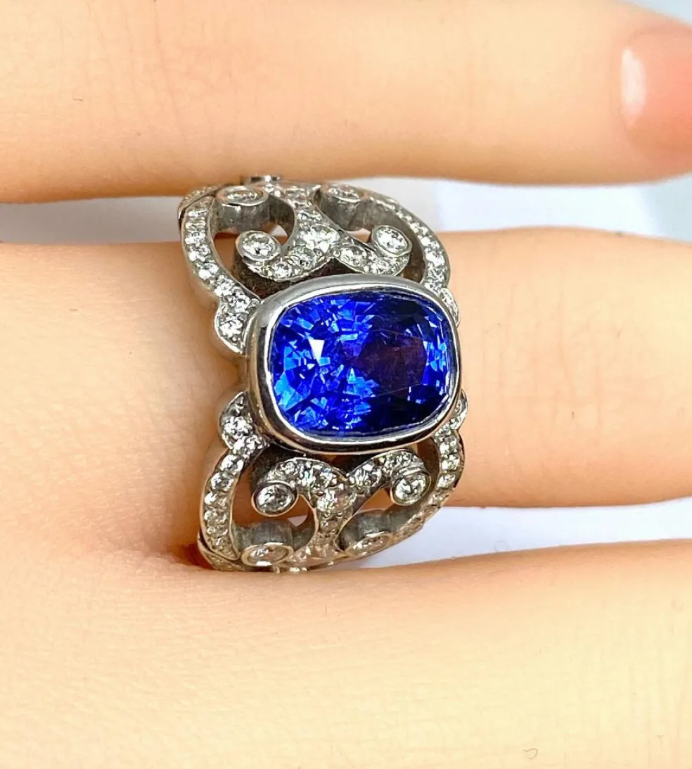 Bague or blanc saphir de Ceylan 3,12 carat et diamants