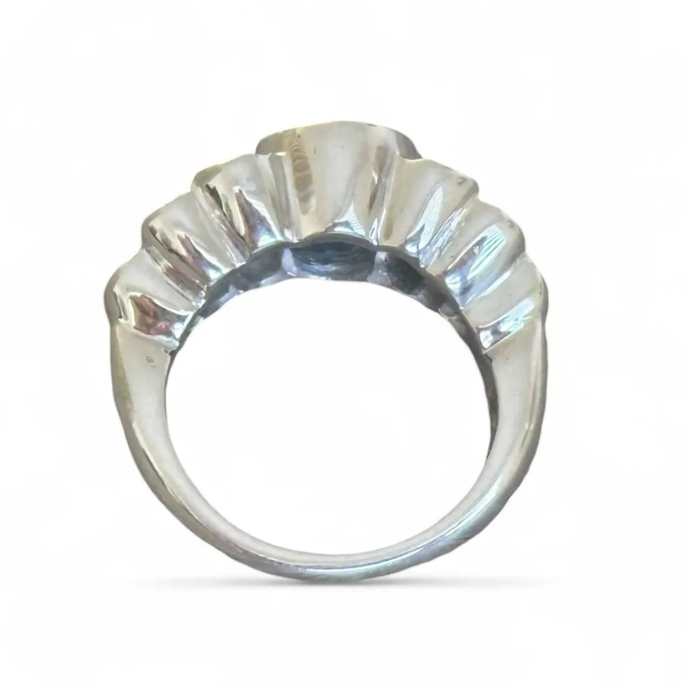 Bague or blanc saphir diamants