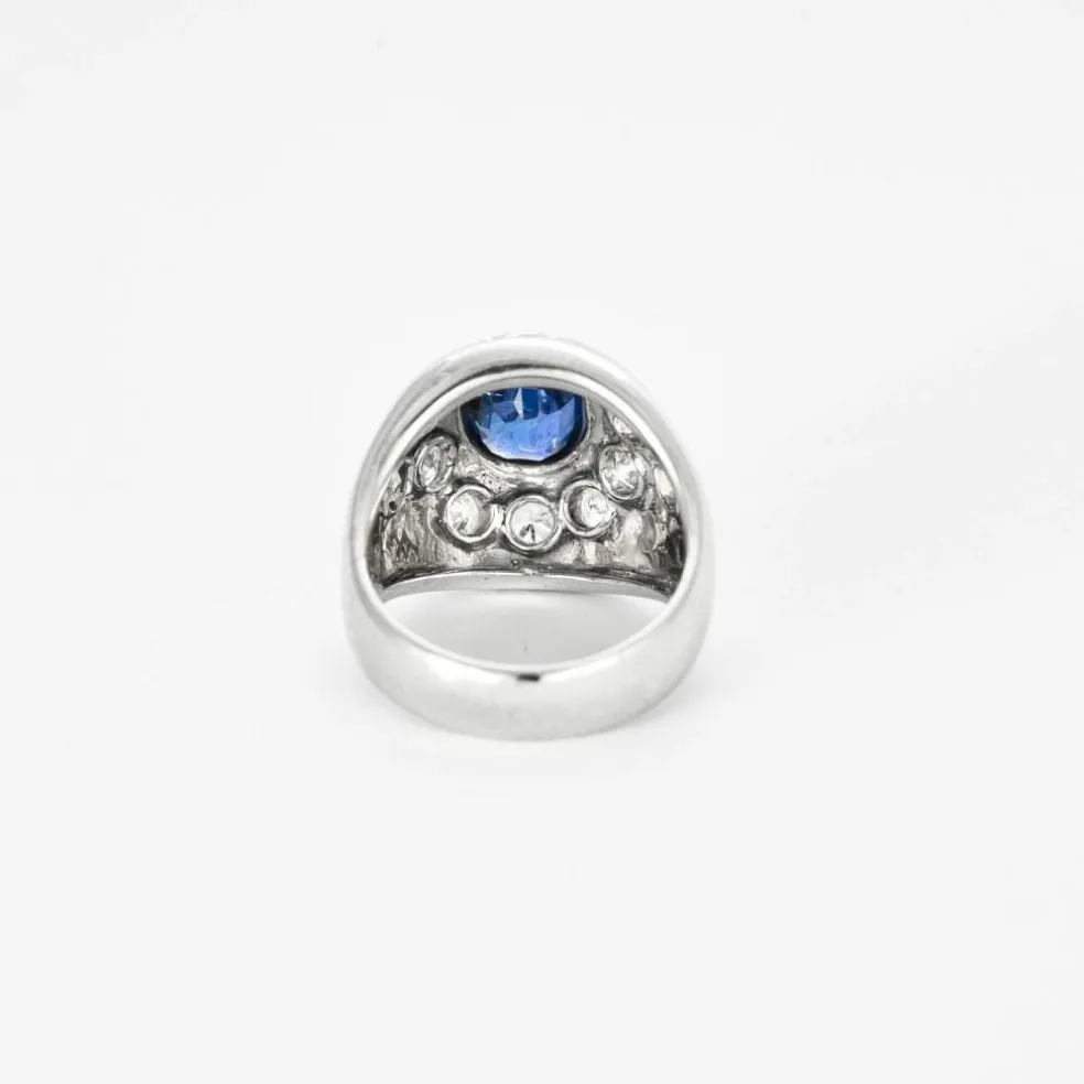 Bague or blanc, saphir et diamants