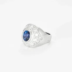 Bague or blanc, saphir et diamants