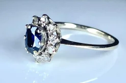 Bague or blanc saphir et diamants