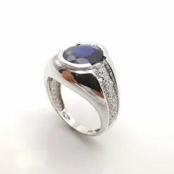 Bague or blanc saphir et diamants