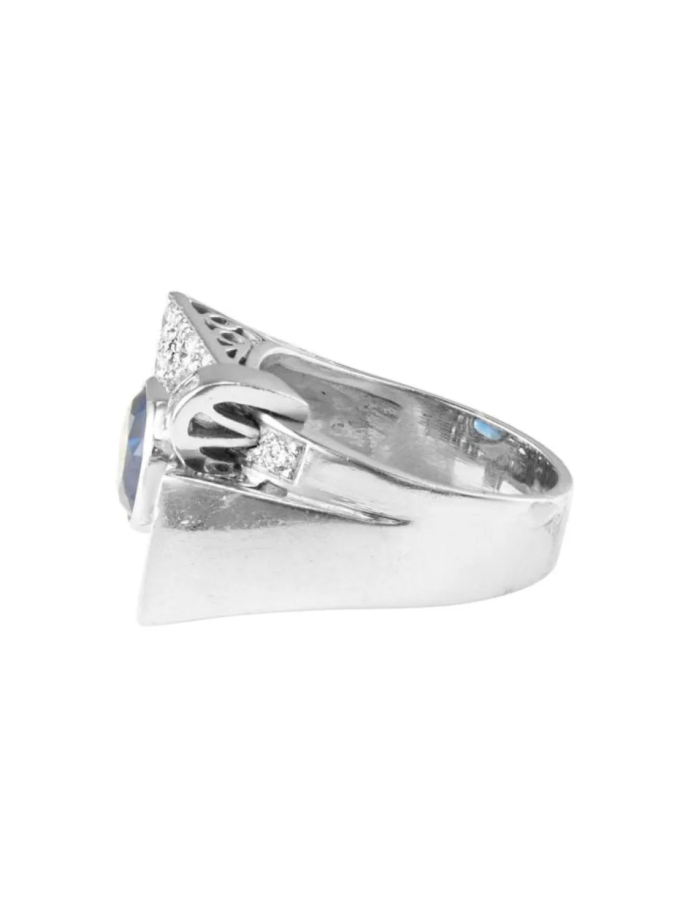 Bague or blanc, saphir et diamants