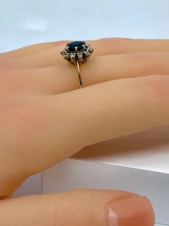 Bague or blanc saphir et diamants