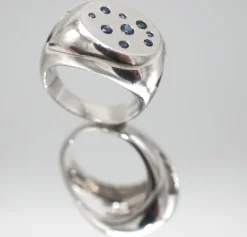 Bague or blanc saphirs
