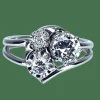 Bague or blanc sertie de 3 diamants