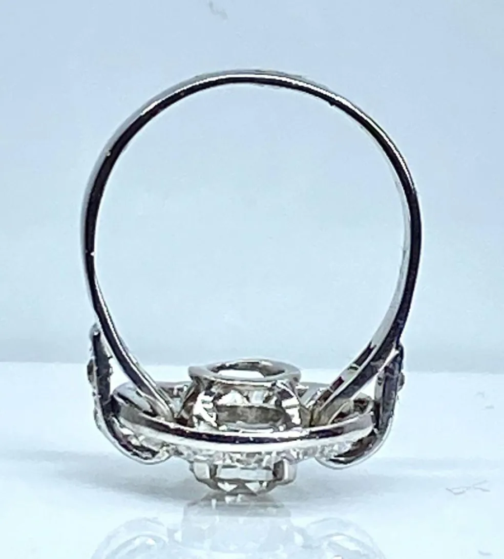 Bague or blanc sertie de diamants, époque 1900/1930
