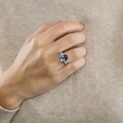 Bague or blanc tanzanite diamants