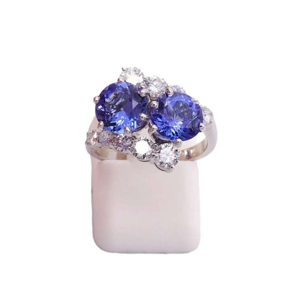 Bague or blanc toi et moi tanzanites et diamants