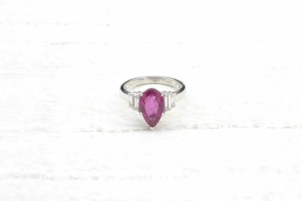 Bague Or blanc Tourmaline poire Diamants