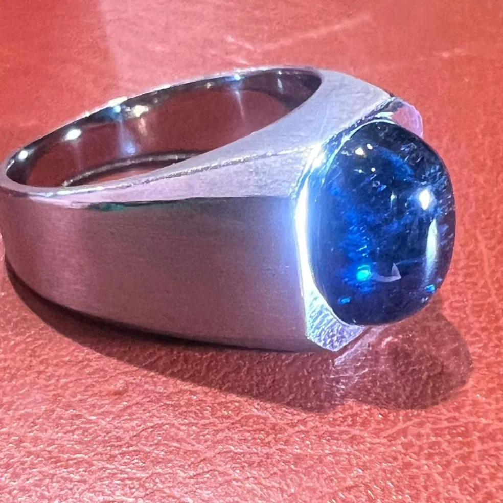 Bague or blanc tourmaline bleue