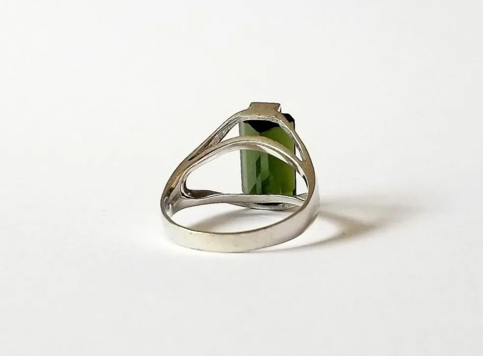 Bague or blanc tourmaline verte