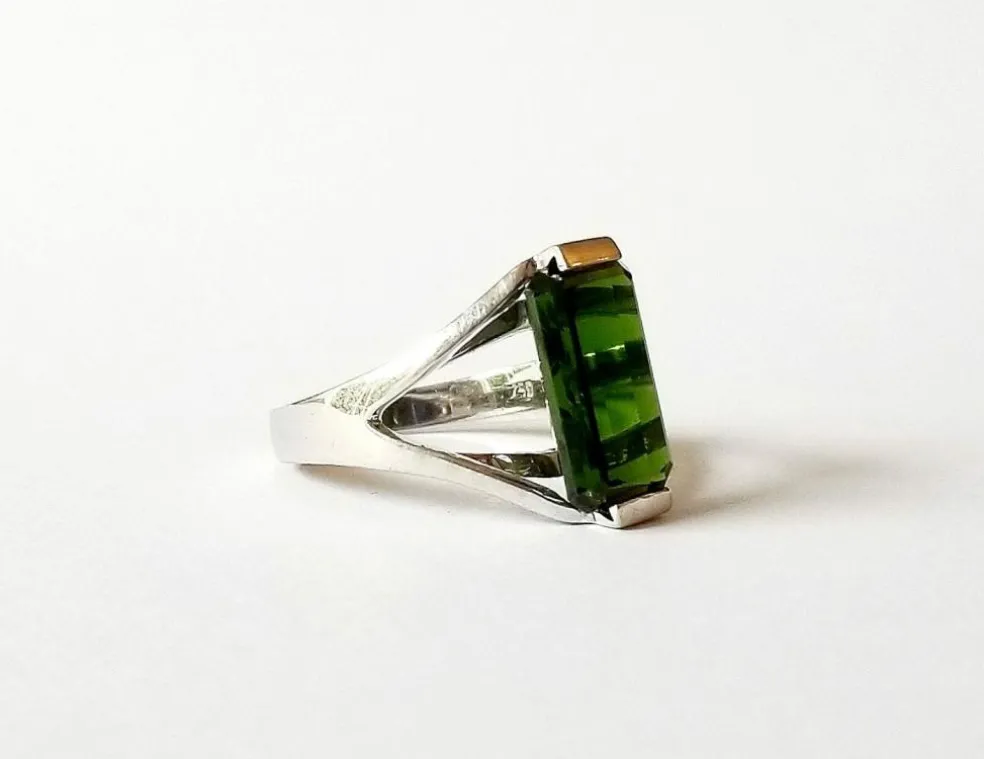 Bague or blanc tourmaline verte