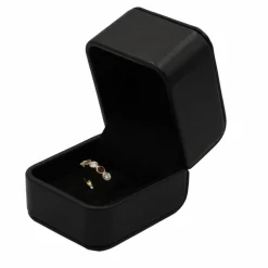 Bague or, diamants et rubis