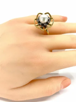 Bague or et argent perle fine et diamants