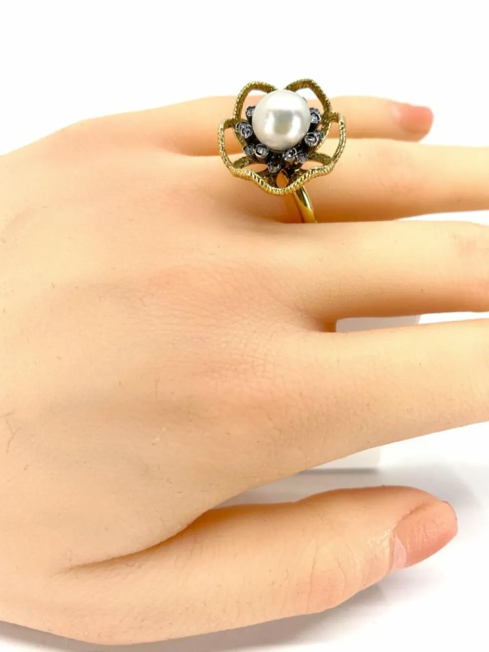 Bague or et argent perle fine et diamants