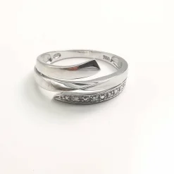 Bague or et diamants