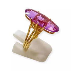 Bague or et pierre violette