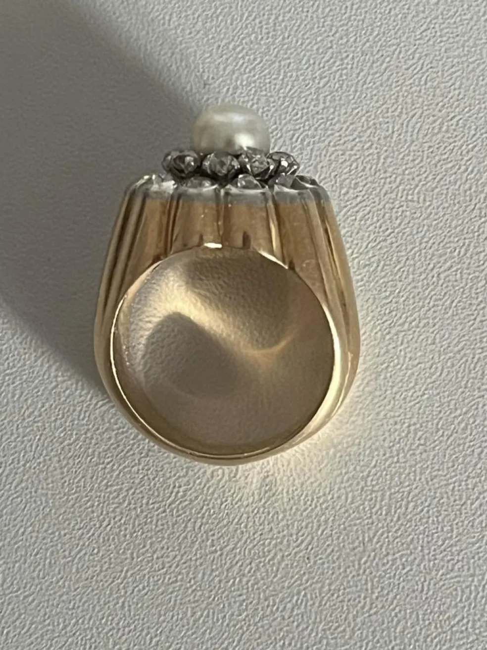 Bague Or Godronné Perle Diamants