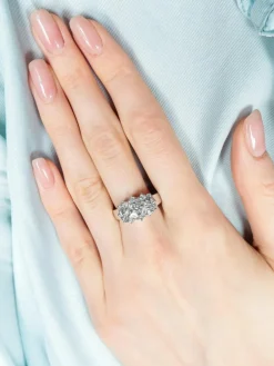 BAGUE OR GRIS - DIAMANTS