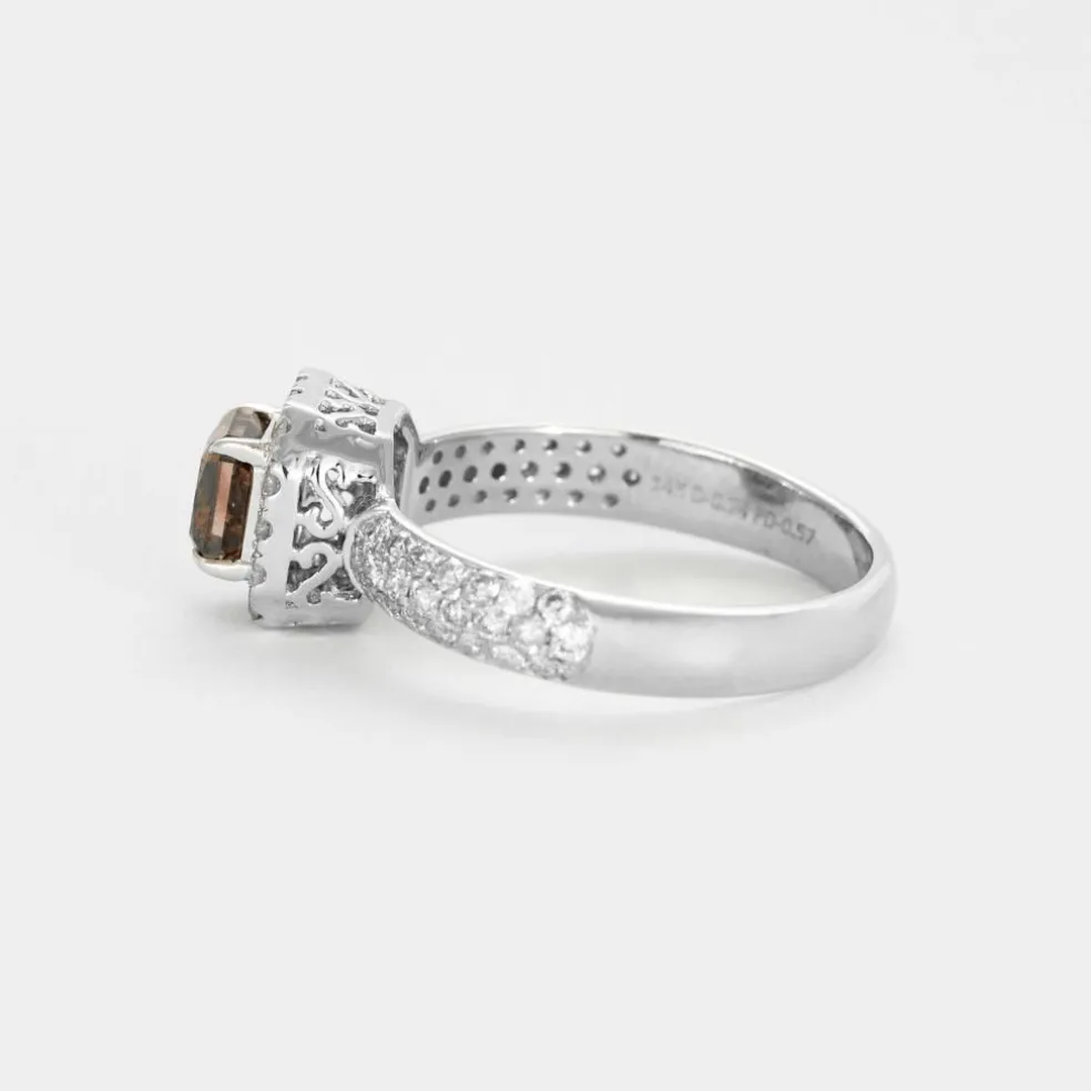 Bague or gris diamant brun et diamants