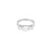 Bague or gris, diamants