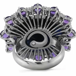 Bague or gris diamants améthystes et saphir