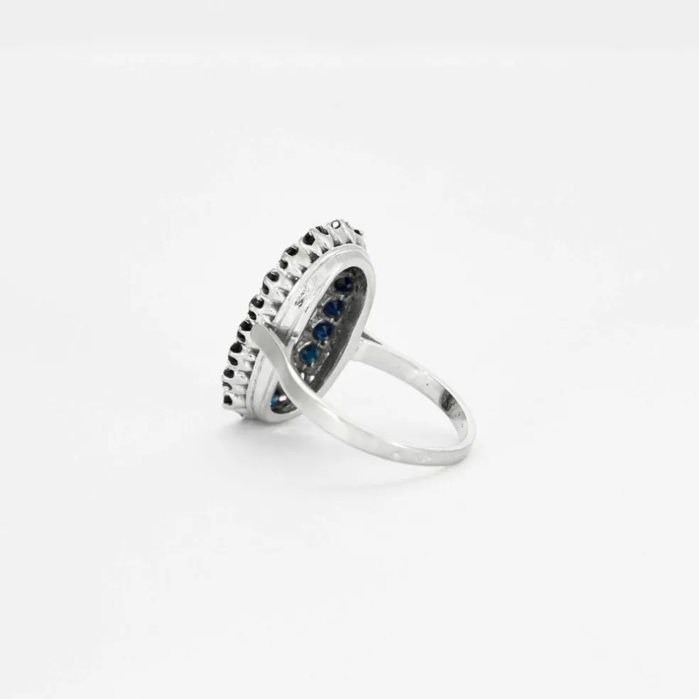 Bague or gris diamants et saphirs