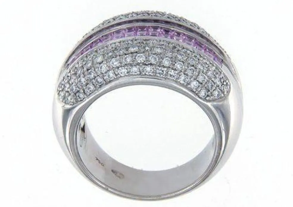 Bague or gris diamants saphirs