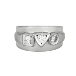 Bague or gris et diamants