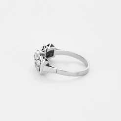 Bague or gris et diamants
