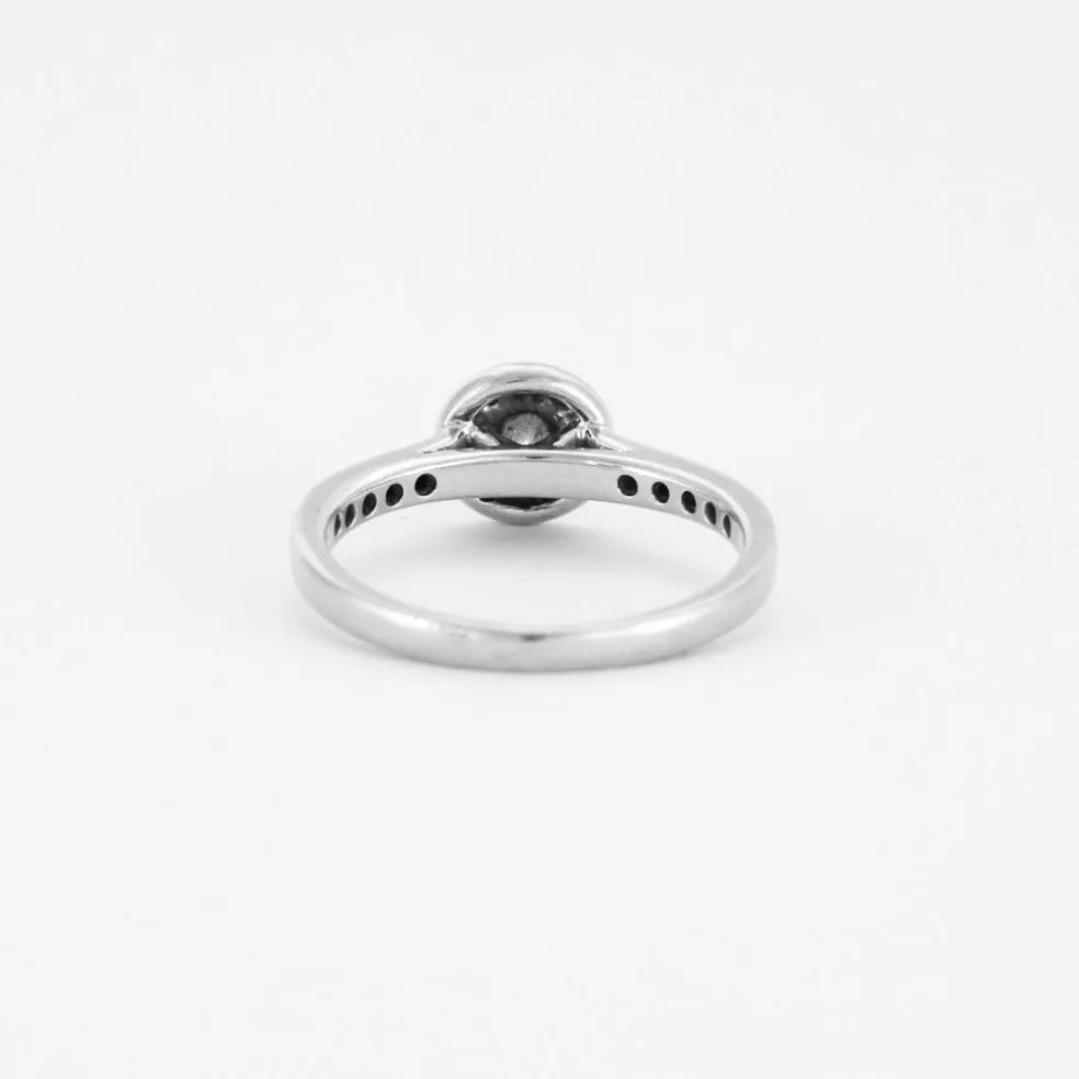 Bague or gris et diamants