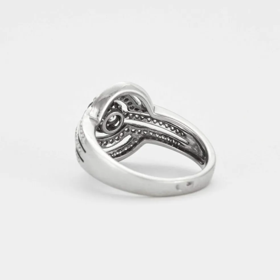 Bague or gris et diamants