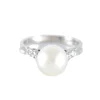 BAGUE OR GRIS PERLE BLANCHE ENTOURAGE DIAMANTS