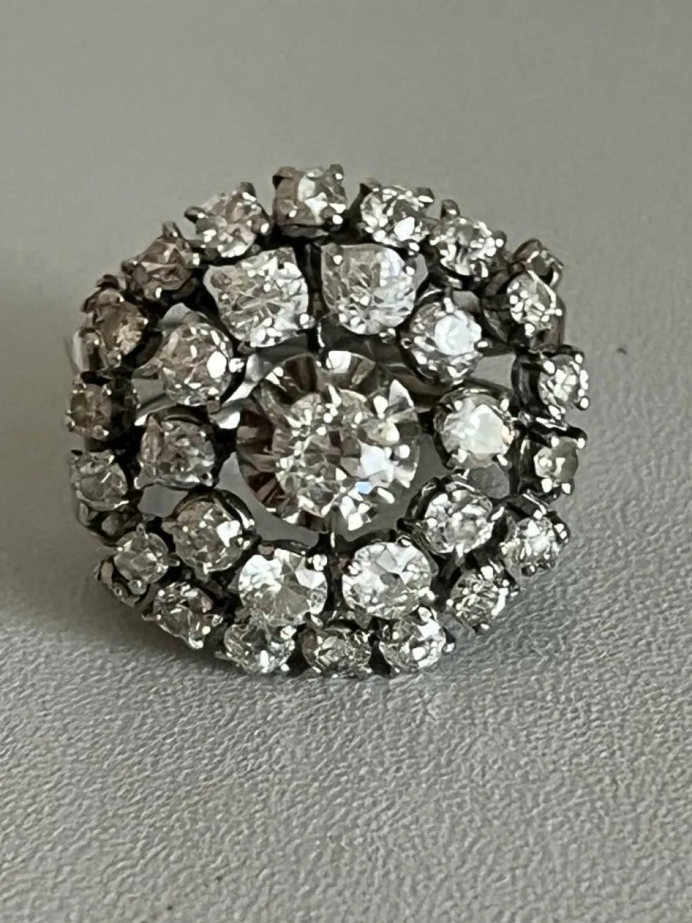 Bague Or Gris Platine Diamants 2,60 ct