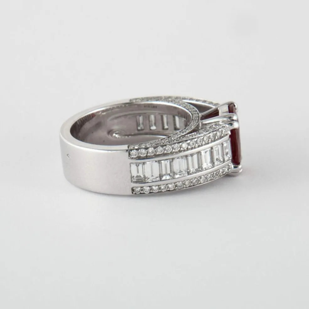 Bague Or Gris Rubis & Diamants