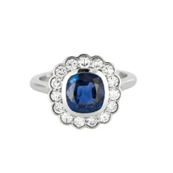 Bague or gris, saphir et diamants